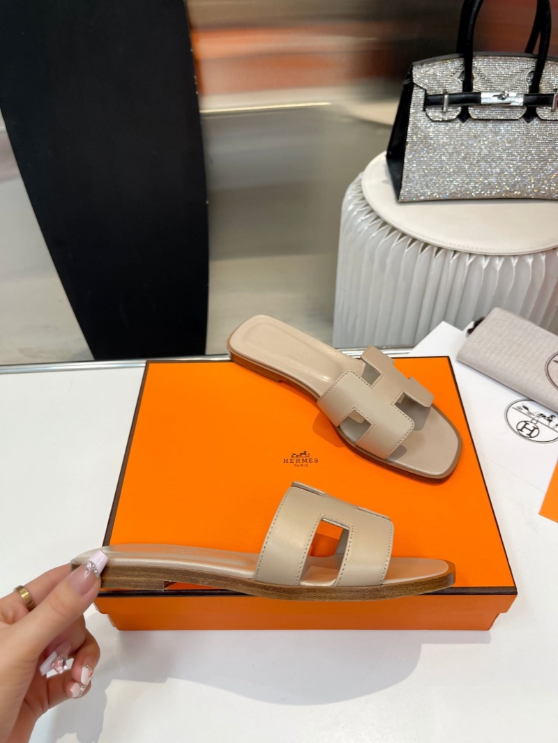 Hermes Slippers